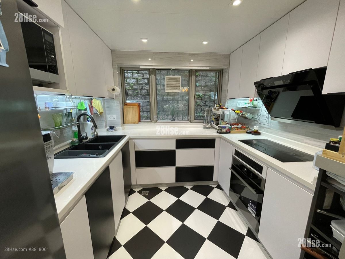 下洋村 售盤 3 房 , 2 浴室