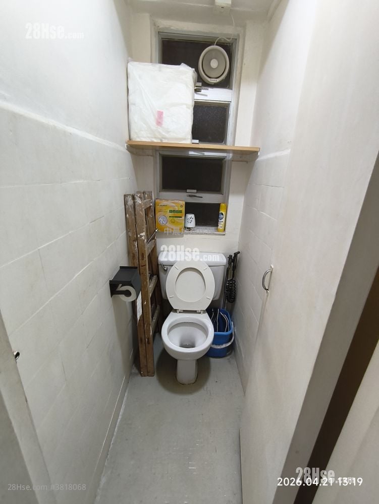 Fat Cheong Building Rental 2 Bedrooms , 1 Bathroom 468 ft²