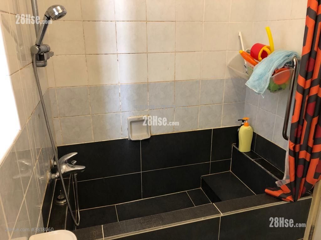 愉翠苑 售盘 650 平方尺