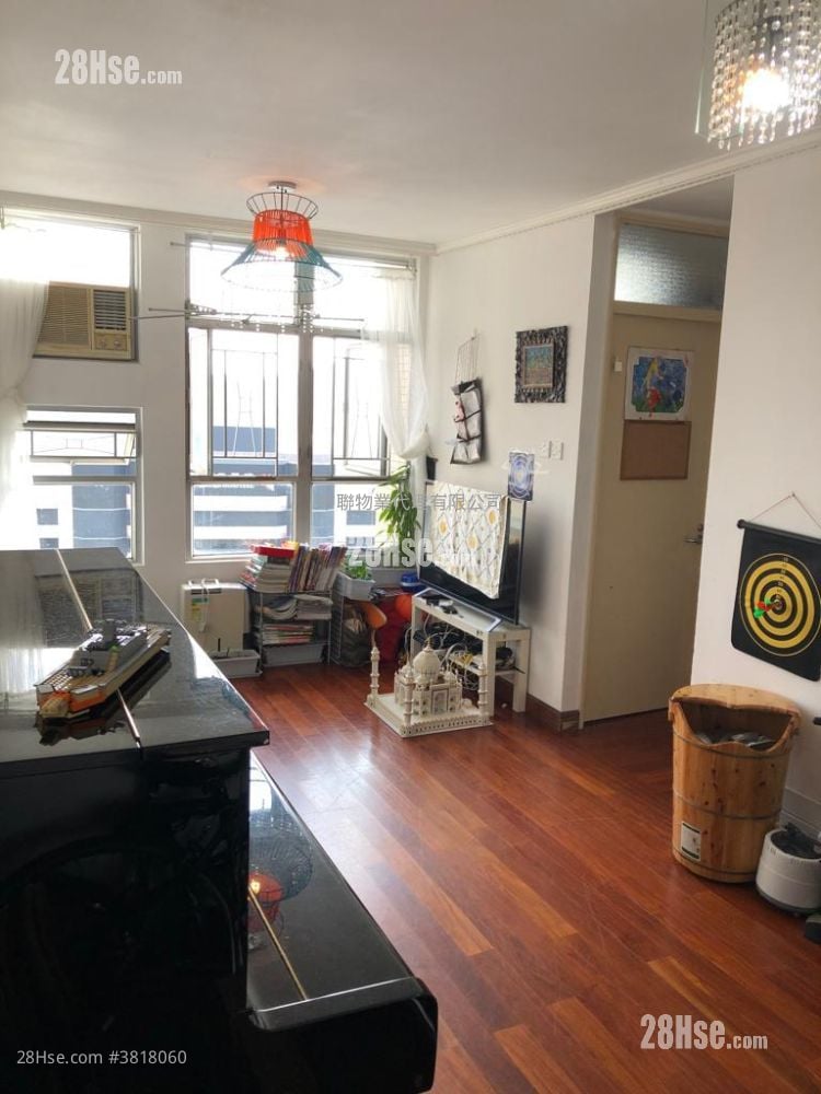 愉翠苑 售盘 650 平方尺