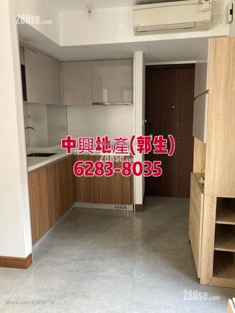 AVA62 售盘 开放式间隔 , 1 浴室 253 平方尺