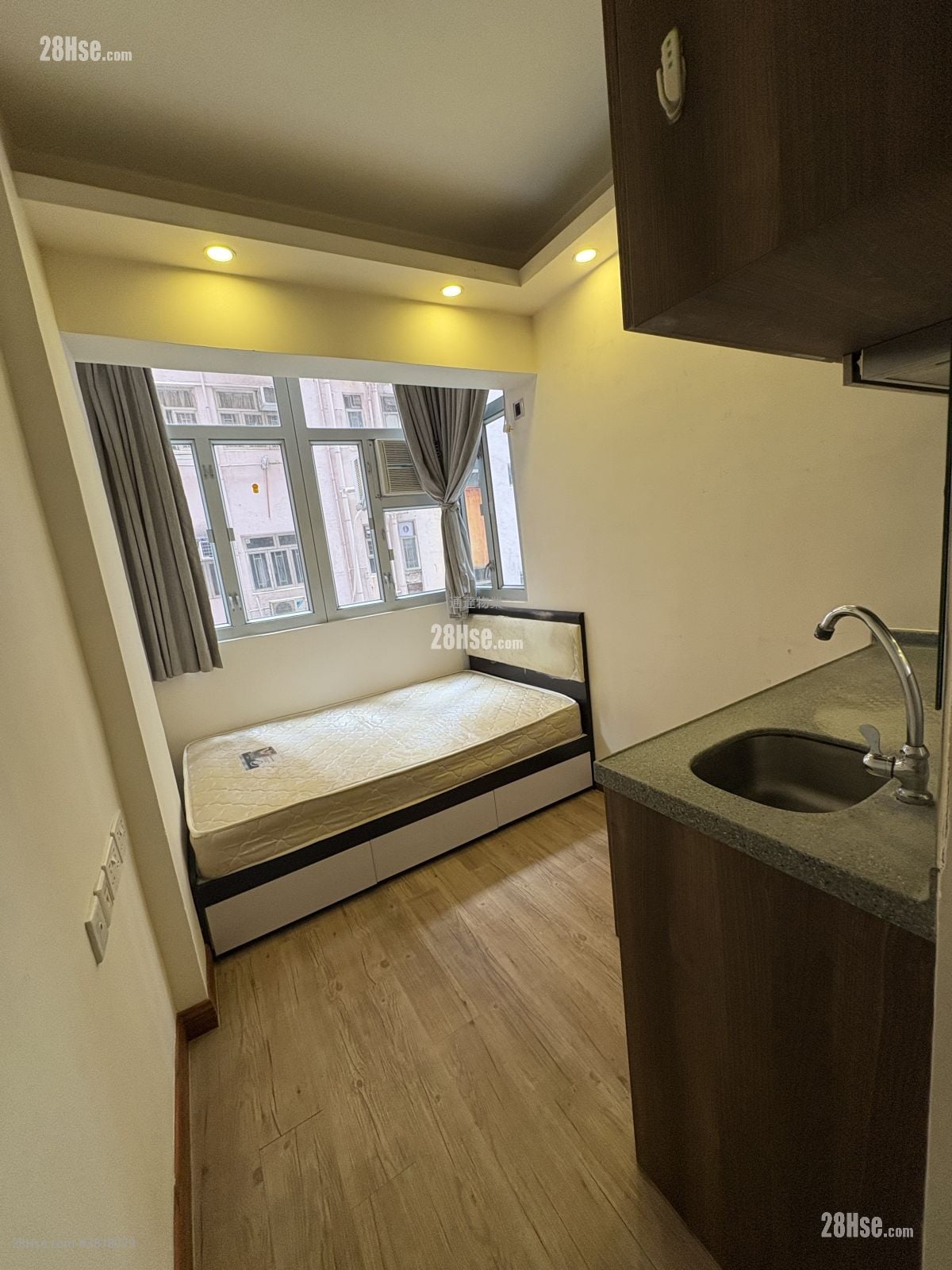 寶利大廈 售盤 3 房 , 3 浴室 355 平方呎