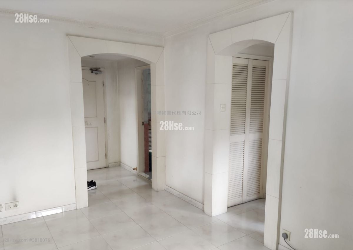 Mei Chung Court Sell 645 ft²