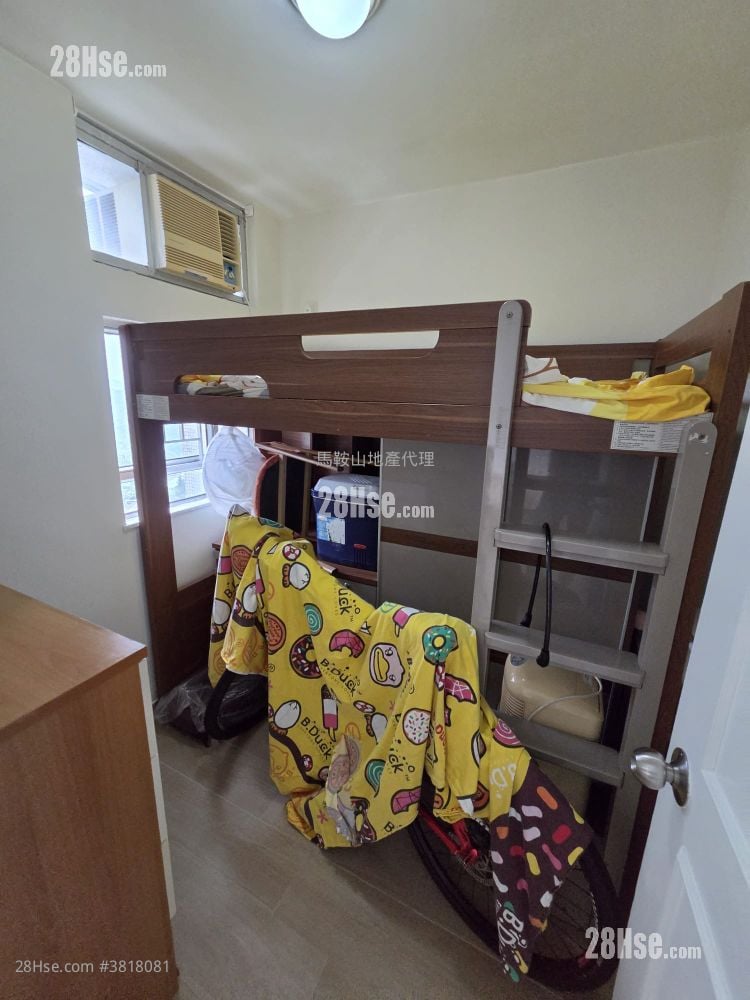 Kam Ying Court Sell 2 Bedrooms , 1 Bathroom