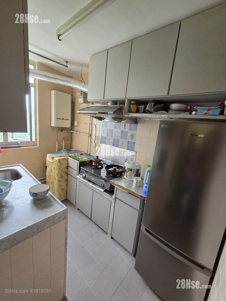 Kam Ying Court Sell 2 Bedrooms , 1 Bathroom