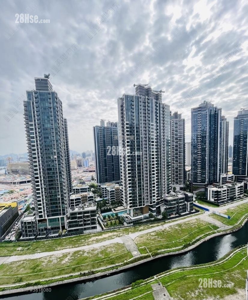 Vibe Centro Sell 2 Bedrooms , 3 Bathrooms 882 ft²