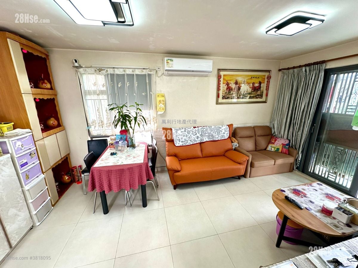 村屋 售盘 3 房 , 1 浴室 780 平方尺