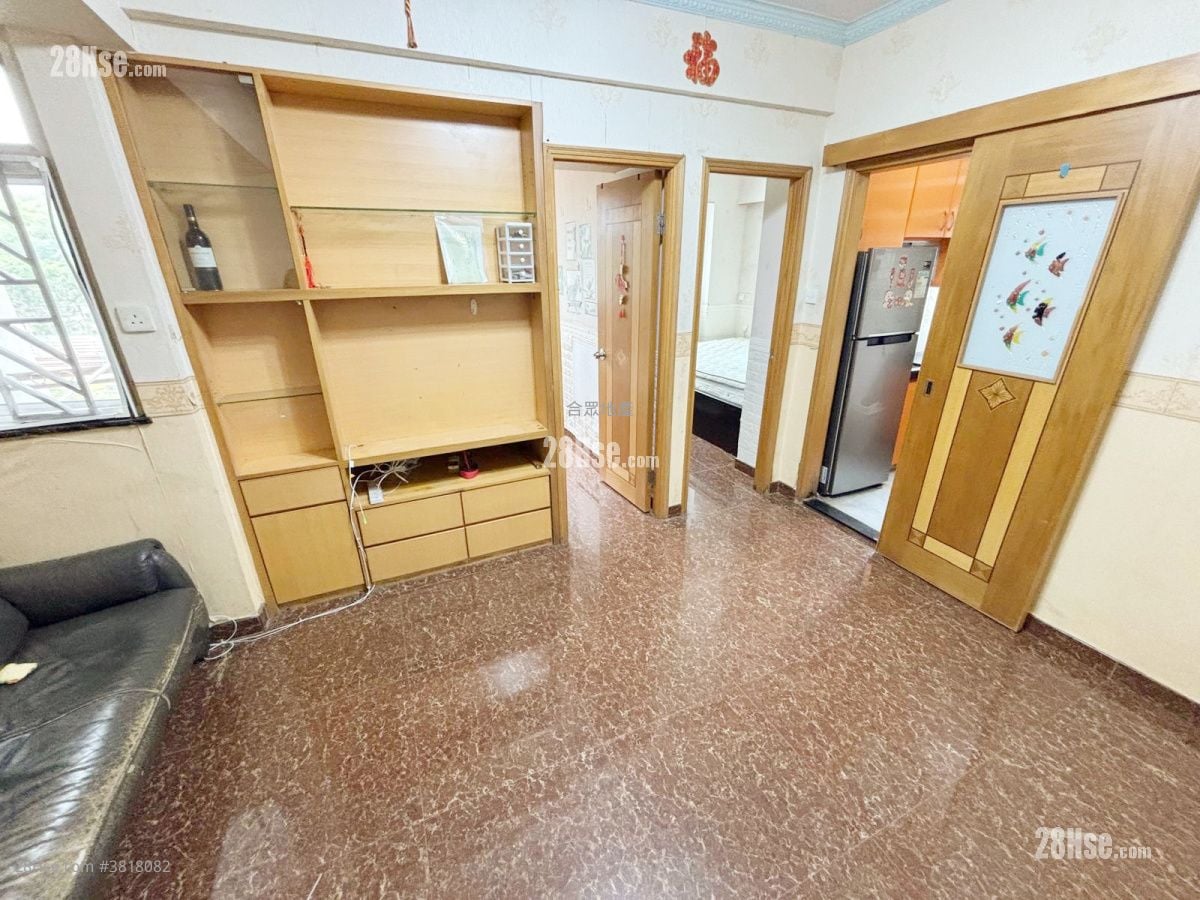 金富樓 租盤 366 平方呎