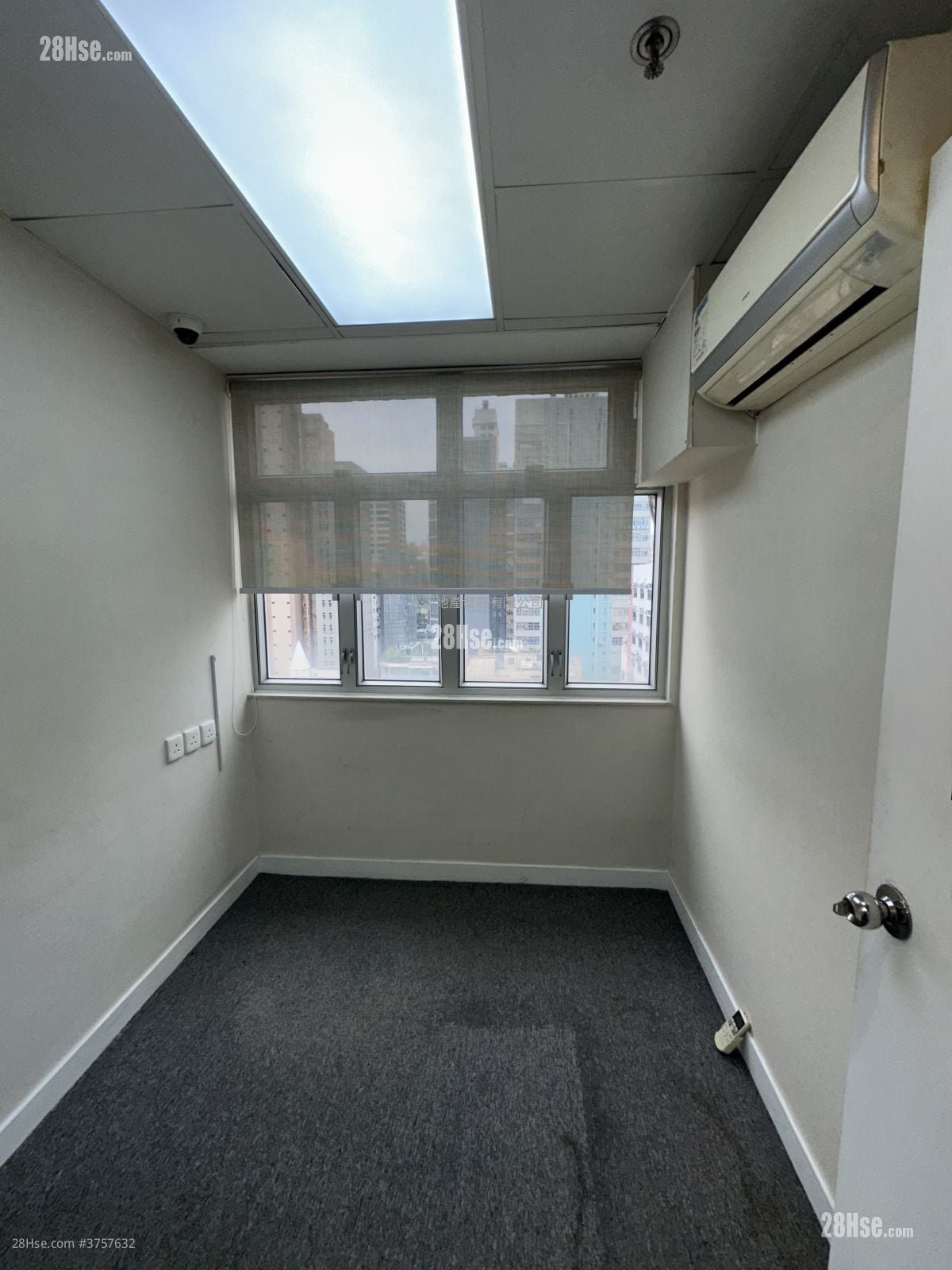 安業商業大廈 租盤 2 房 , 1 廁所