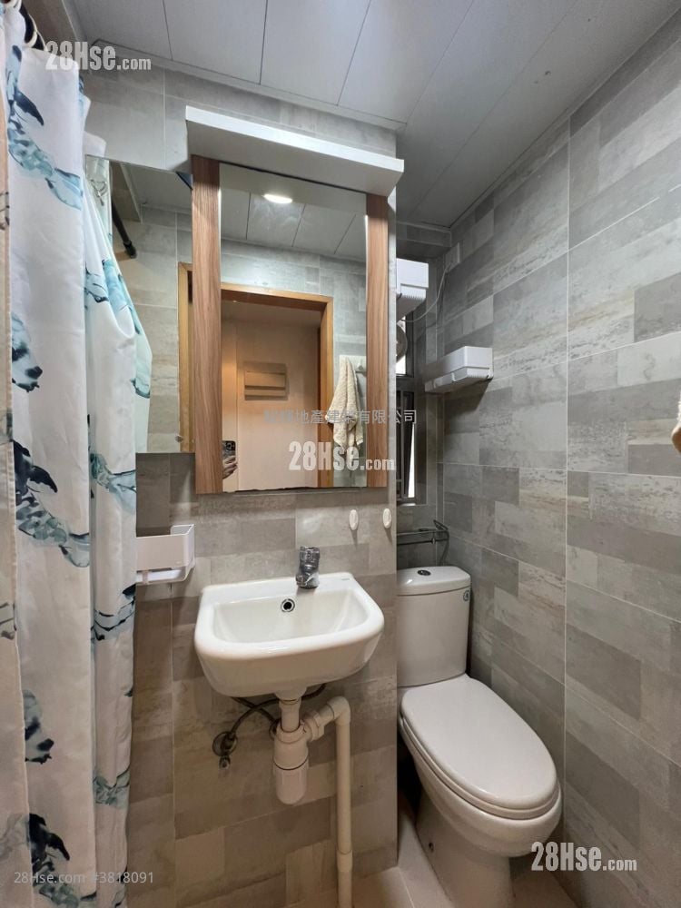 天文阁 租盘 1 房 , 1 浴室 284 平方尺