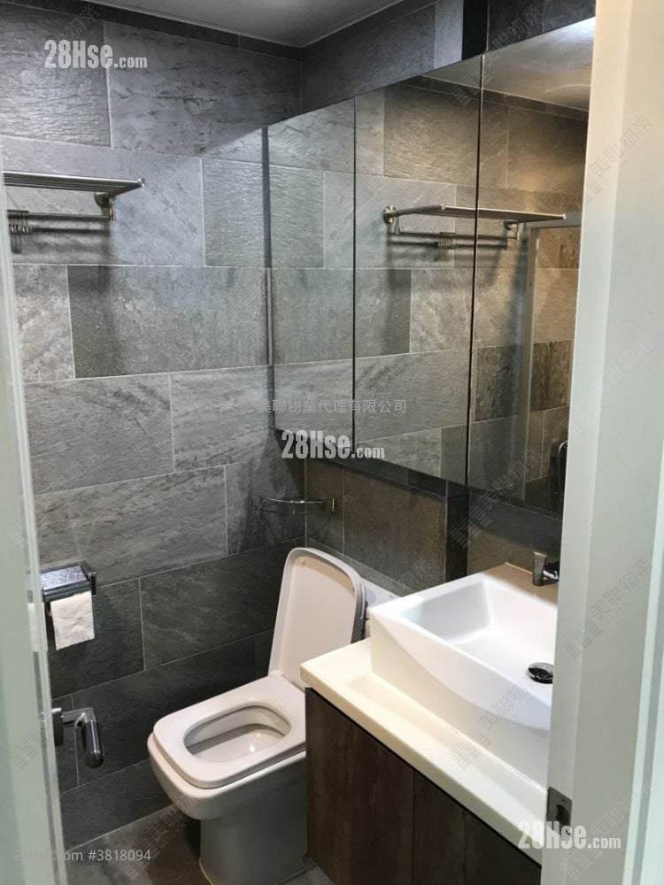 名逸居 售盘 2 房 551 平方尺