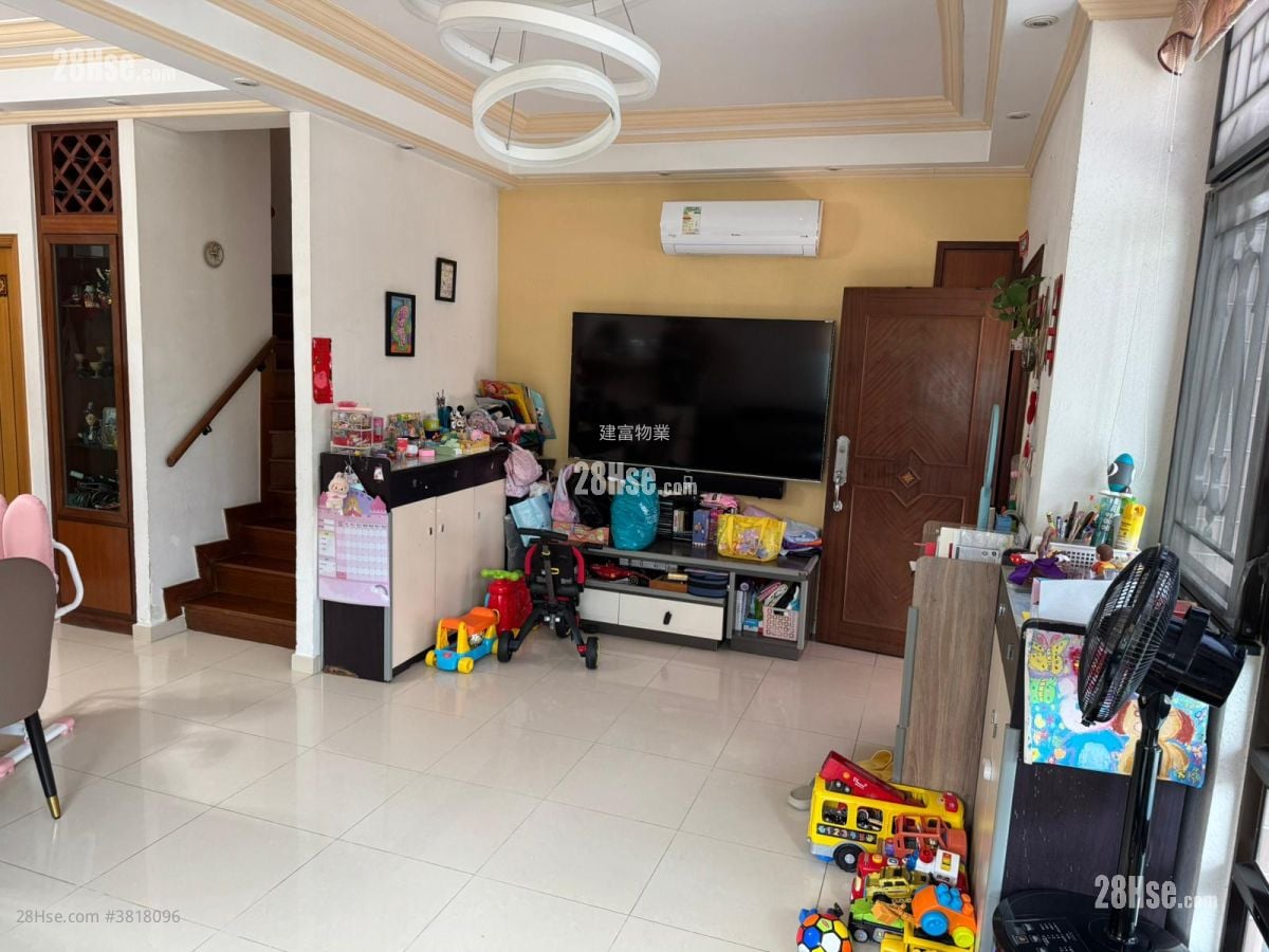Hong Ping Villa Sell 4 Bedrooms , 3 Bathrooms