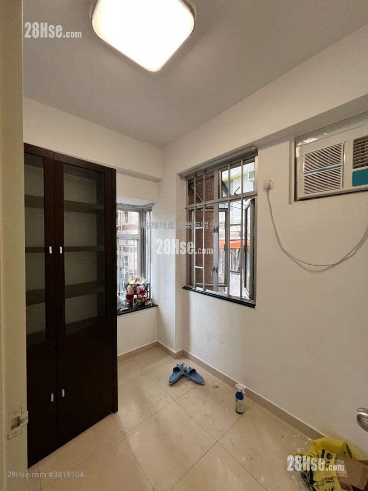 鸿威大厦 租盘 2 房 , 1 浴室 321 平方尺