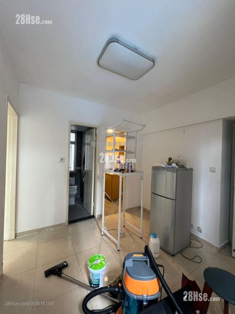 鸿威大厦 租盘 2 房 , 1 浴室 321 平方尺