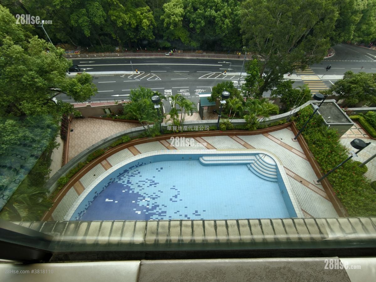 翠峰小築 售盤 2 房 , 1 浴室 825 平方呎