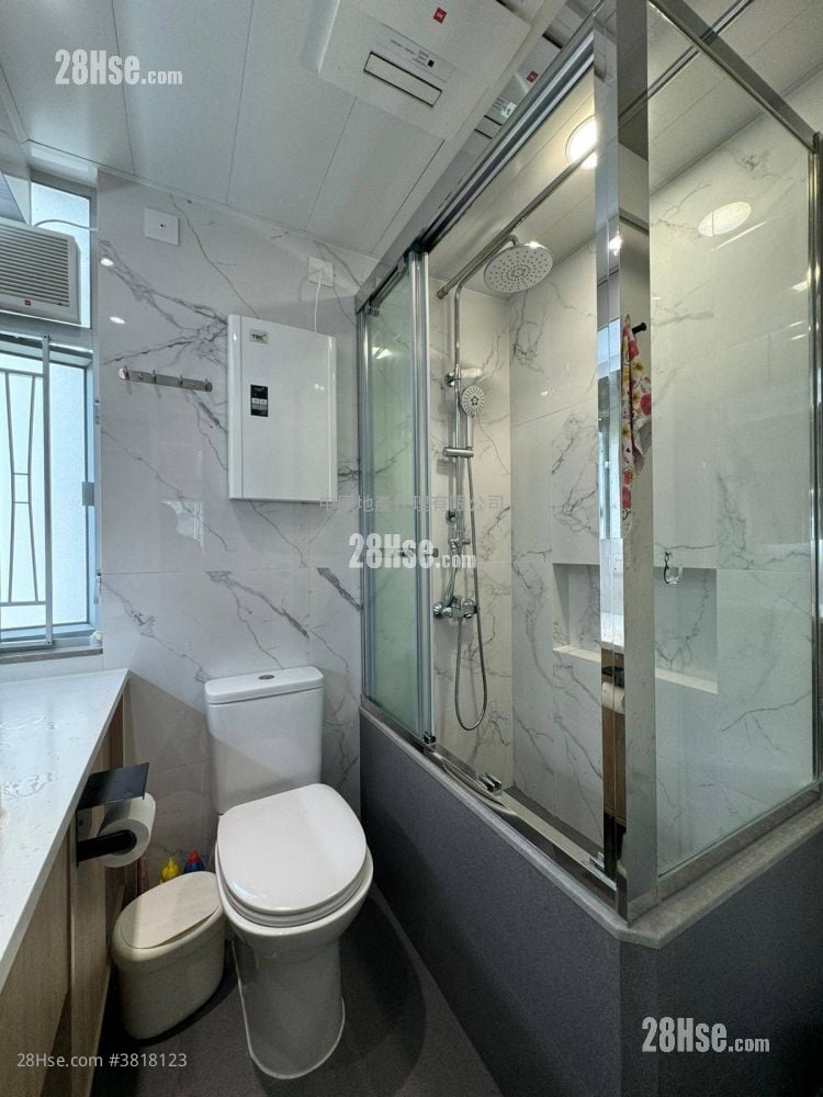 海濱花園 售盤 3 房 583 平方呎