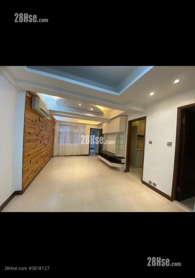 Lung Man Building Rental 2 Bedrooms , 2 Bathrooms 651 ft²
