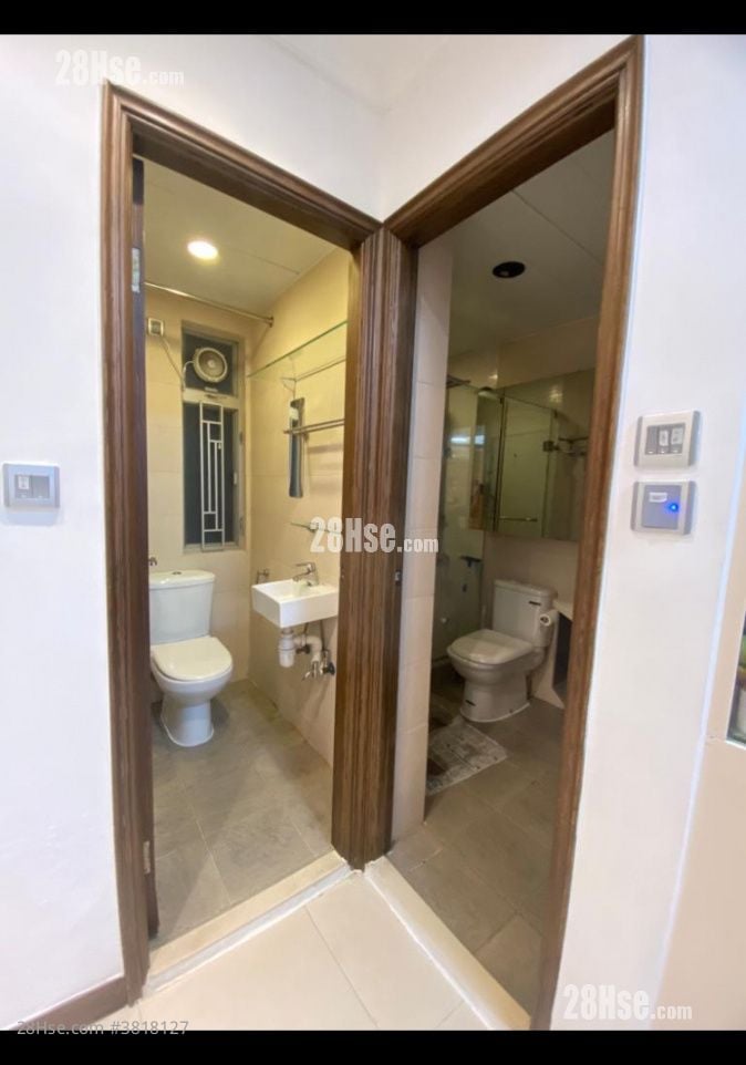 Lung Man Building Rental 2 Bedrooms , 2 Bathrooms 651 ft²