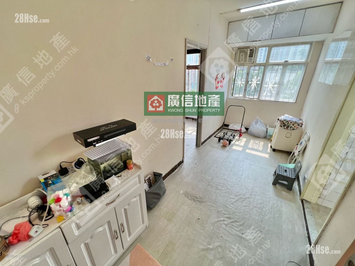 顺景大厦 售盘 2 房 , 1 浴室 346 平方尺