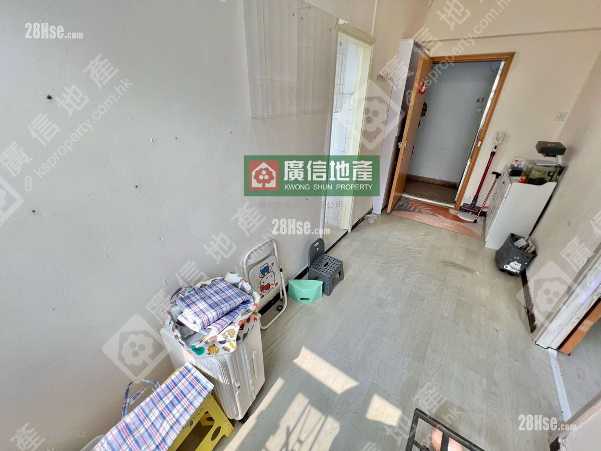 顺景大厦 售盘 2 房 , 1 浴室 346 平方尺