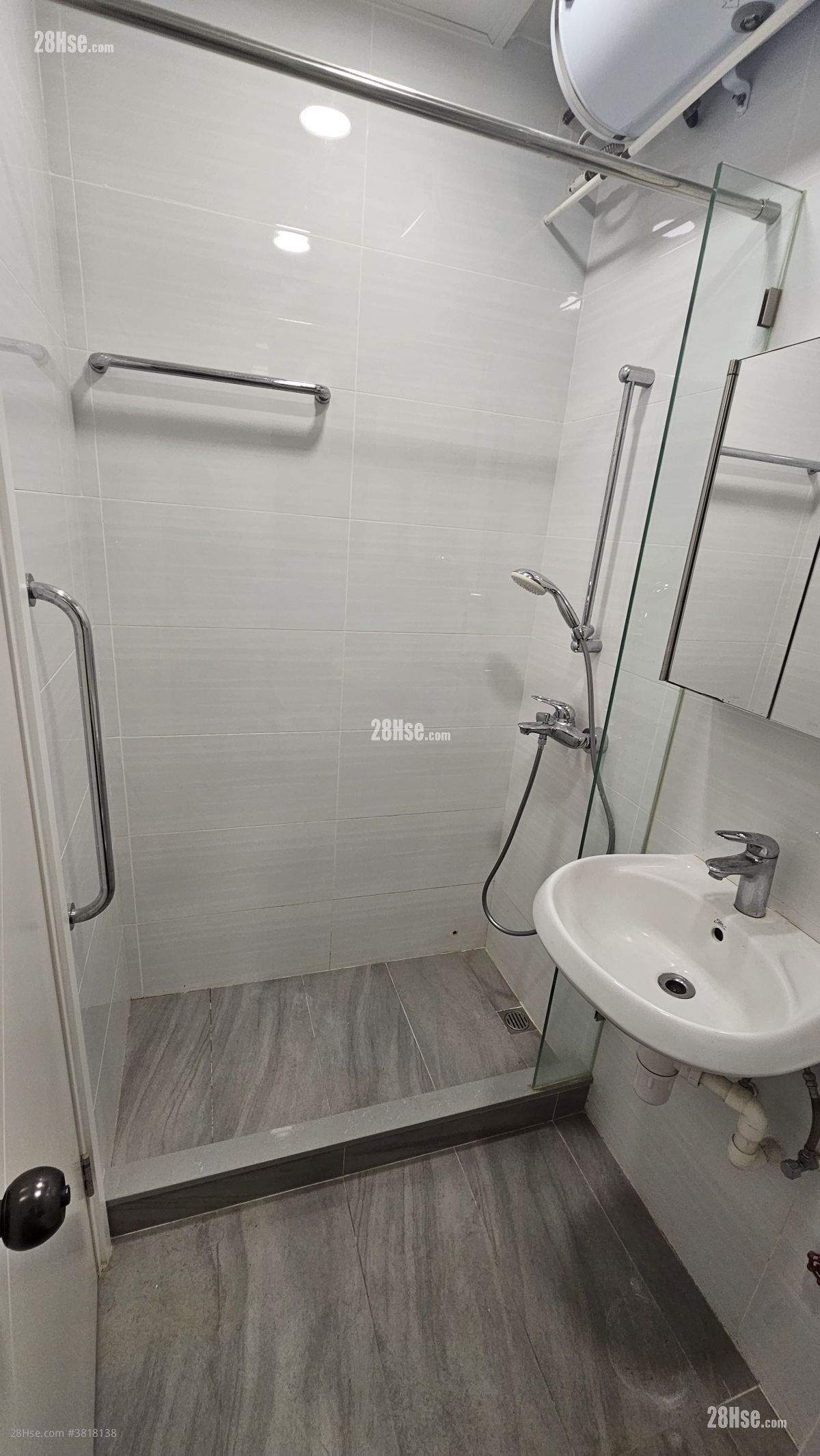 Wai Lee Building Rental 2 Bedrooms , 1 Bathroom 278 ft²