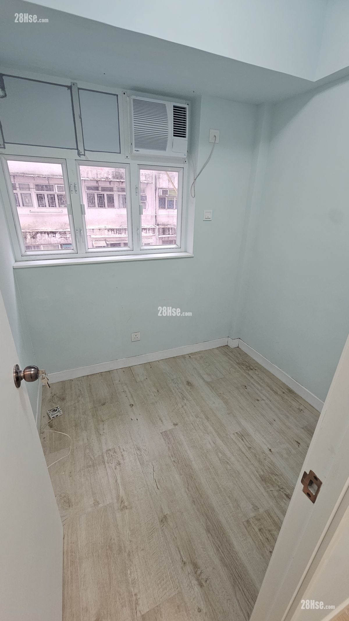 Wai Lee Building Rental 2 Bedrooms , 1 Bathroom 278 ft²