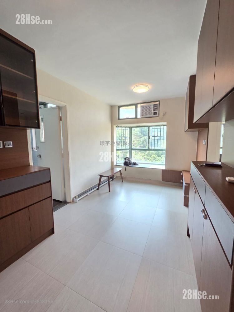 Sea Crest Villa Rental 2 Bedrooms , 1 Bathroom 415 ft²