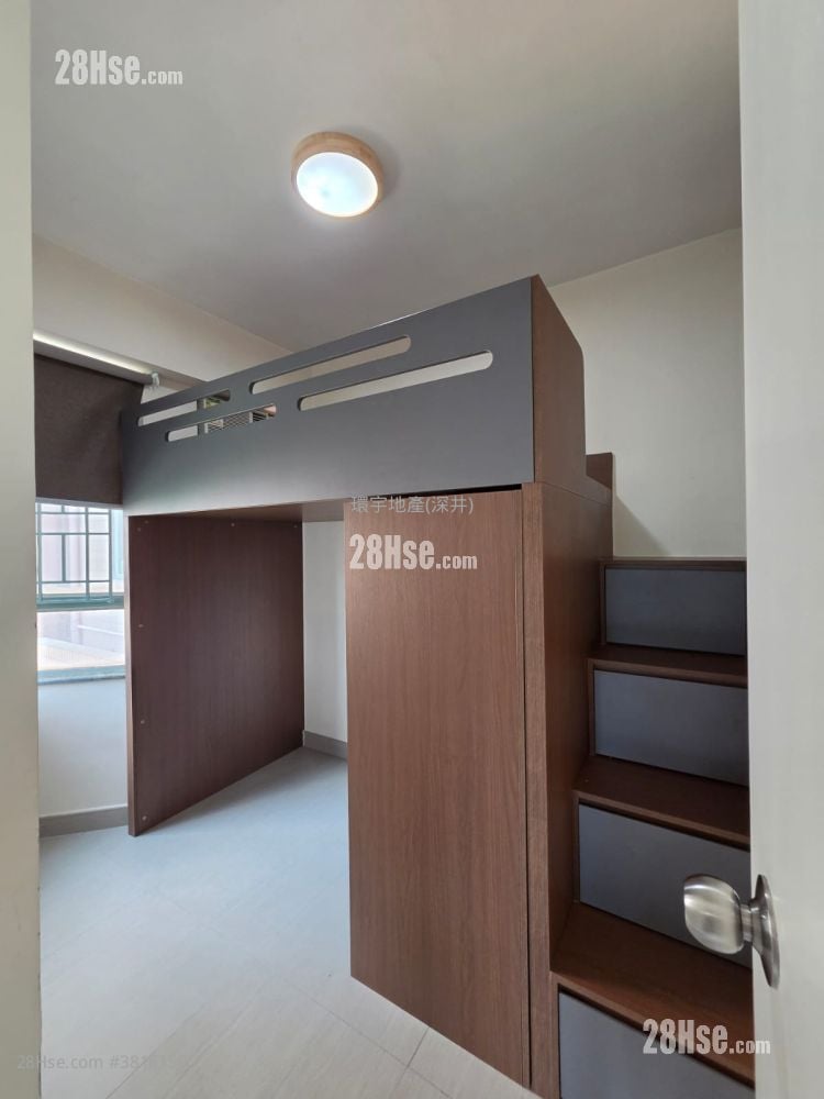 Sea Crest Villa Rental 2 Bedrooms , 1 Bathroom 415 ft²