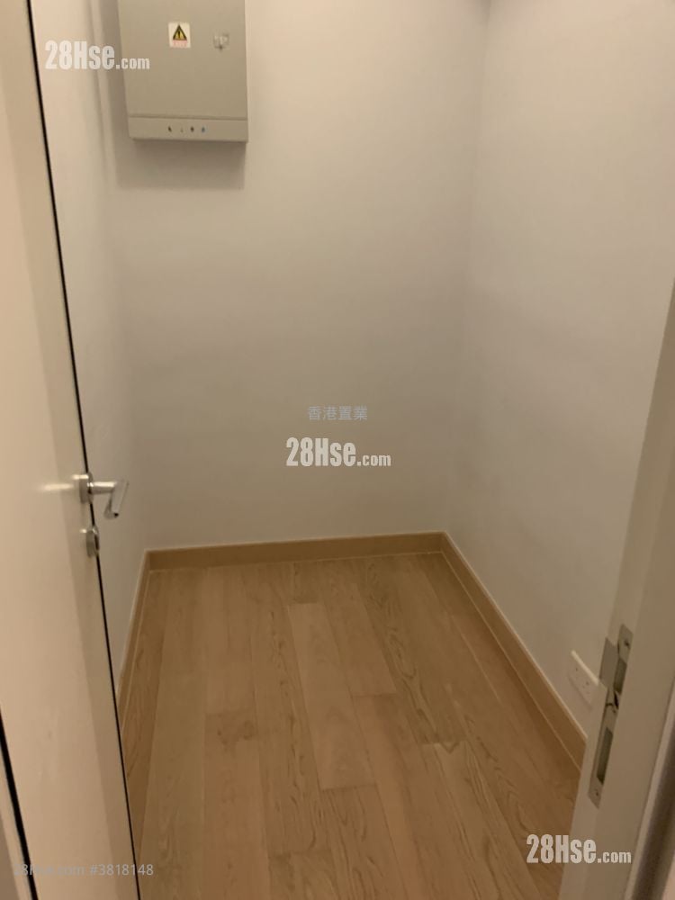 Capri 售盘 3 房 , 2 浴室 764 平方尺