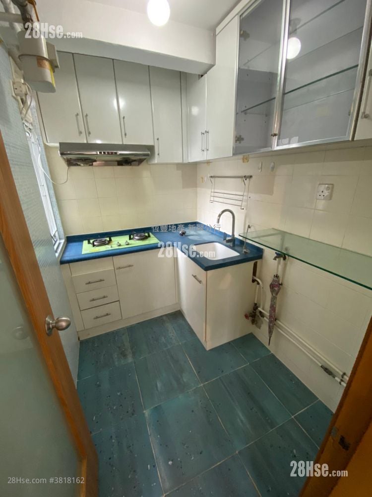 New Jade Garden Rental 2 Bedrooms , 1 Bathroom 449 ft²