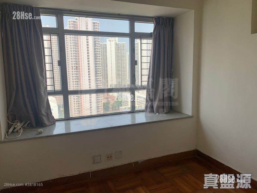 嘉湖山庄 售盘 2 房 448 平方尺