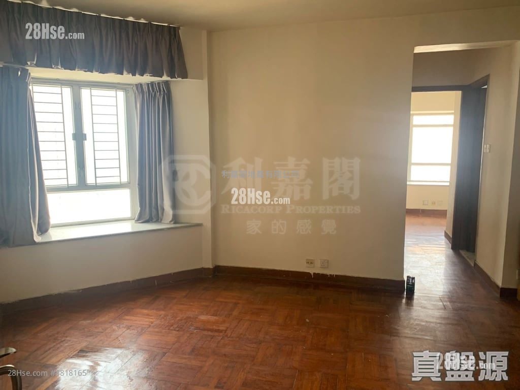 嘉湖山庄 售盘 2 房 448 平方尺