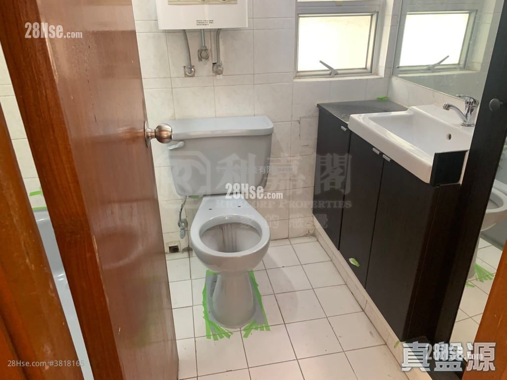 嘉湖山庄 售盘 2 房 448 平方尺