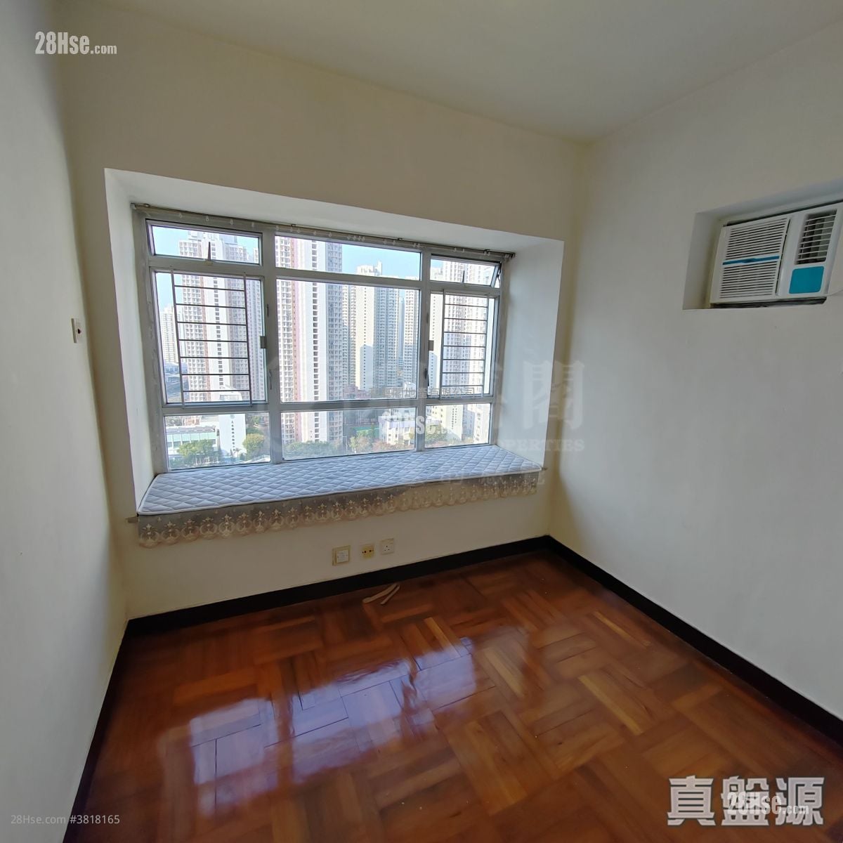 嘉湖山庄 售盘 2 房 448 平方尺