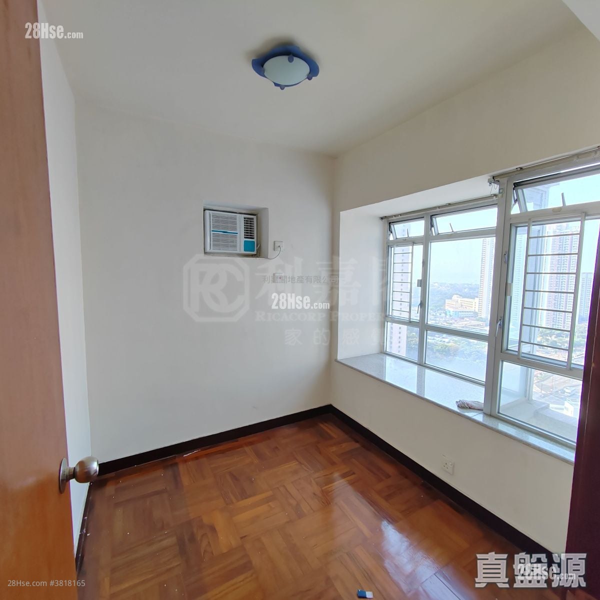 嘉湖山庄 售盘 2 房 448 平方尺