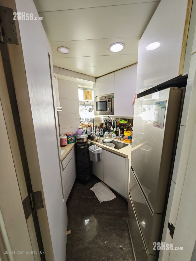 環宇海灣 售盤 3 房 660 平方呎