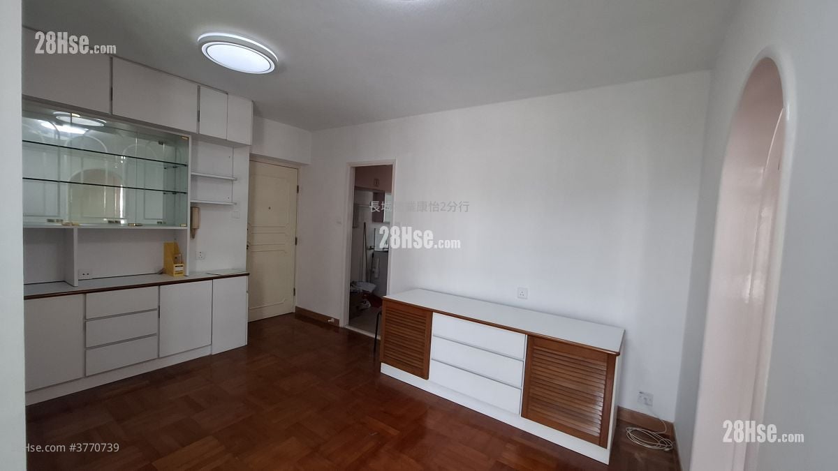 Wah Shun Gardens Rental 2 Bedrooms , 1 Bathroom 427 ft²