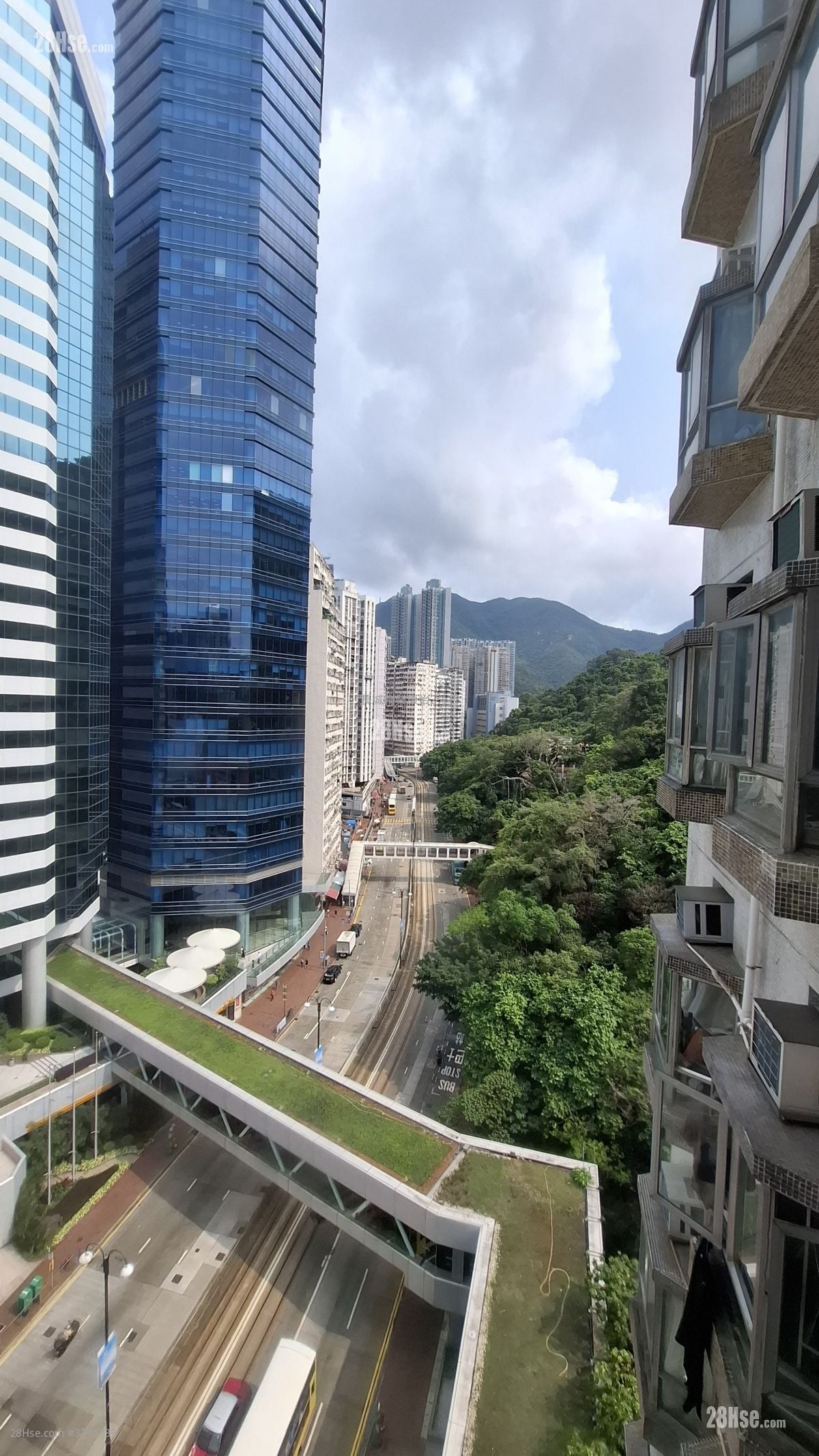 Wah Shun Gardens Rental 2 Bedrooms , 1 Bathroom 427 ft²