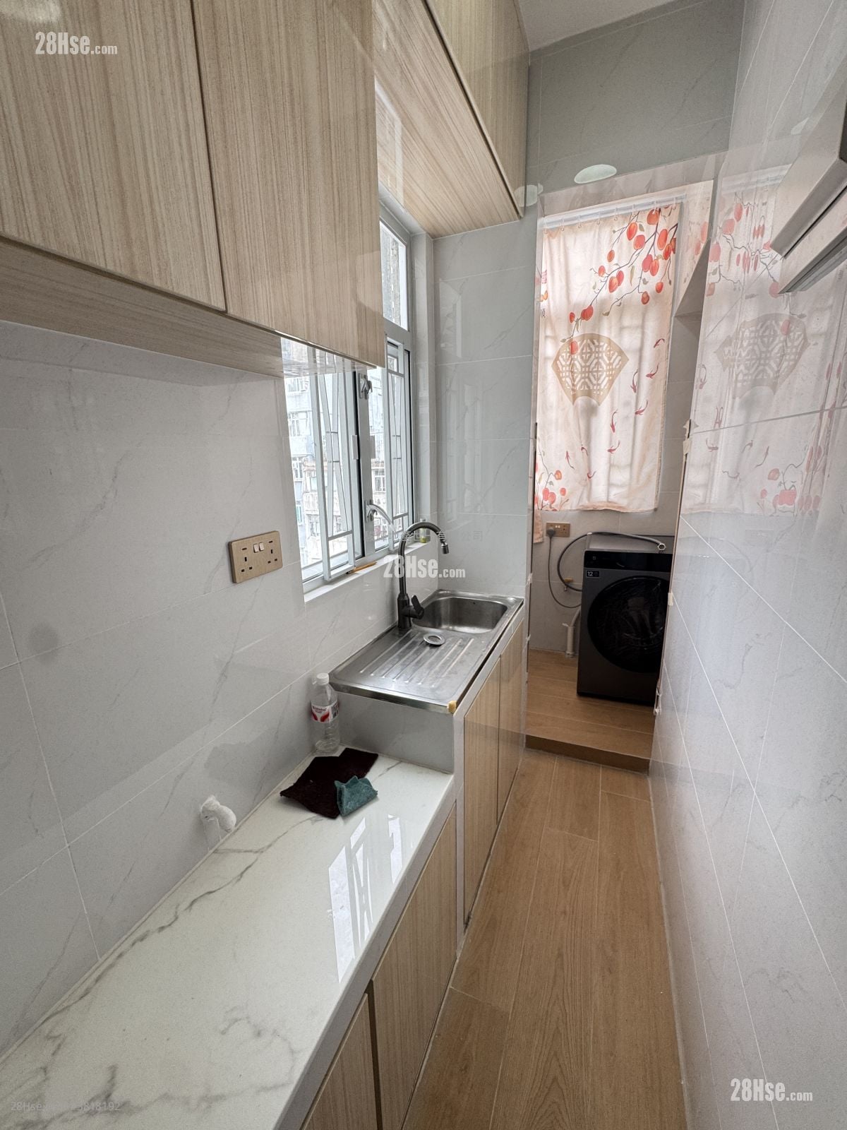 時興大廈 租盤 3 房 , 1 浴室 333 平方呎