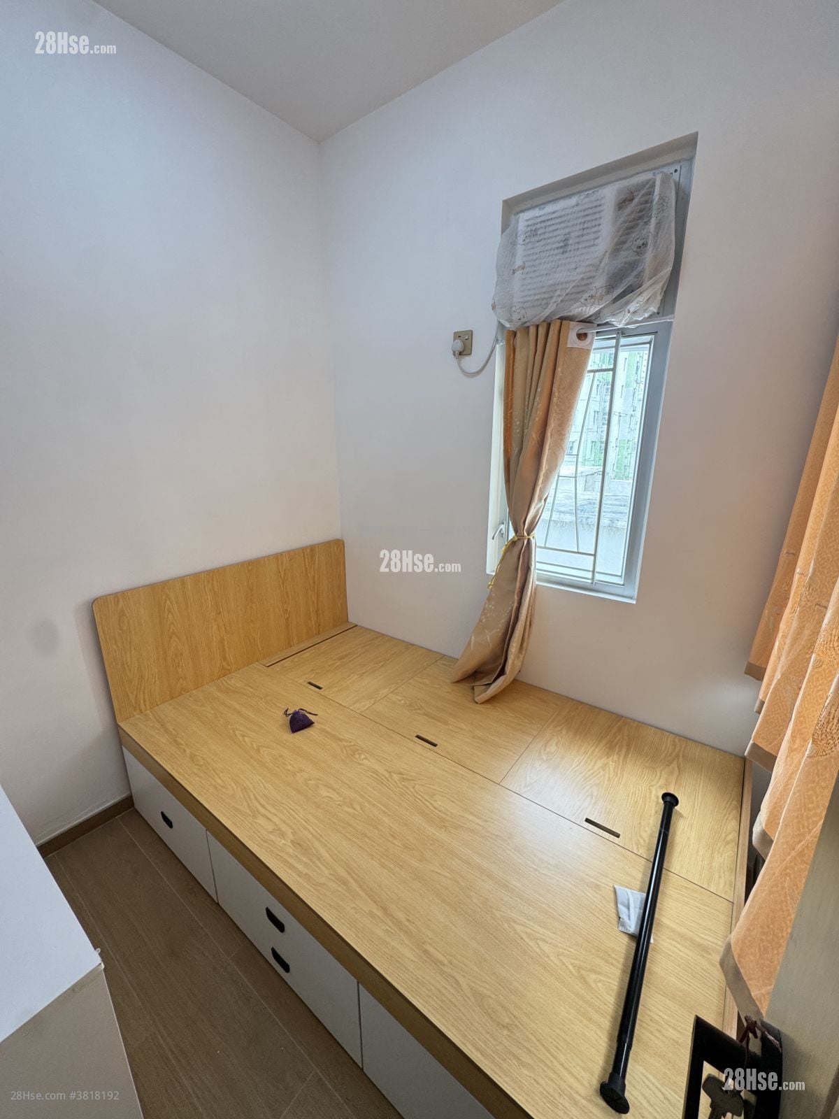 時興大廈 租盤 3 房 , 1 浴室 333 平方呎