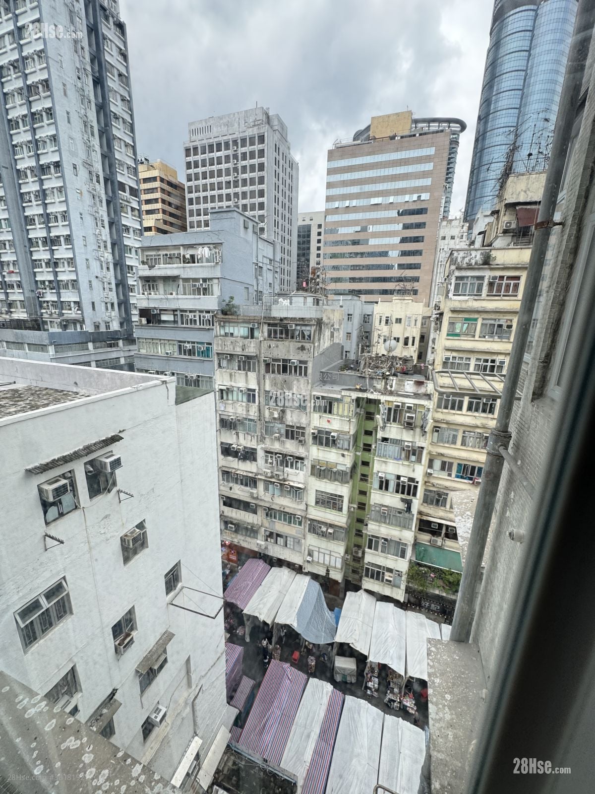 時興大廈 租盤 3 房 , 1 浴室 333 平方呎