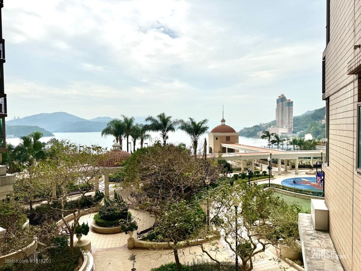 Bellagio Sell 3 Bedrooms , 2 Bathrooms 808 ft²