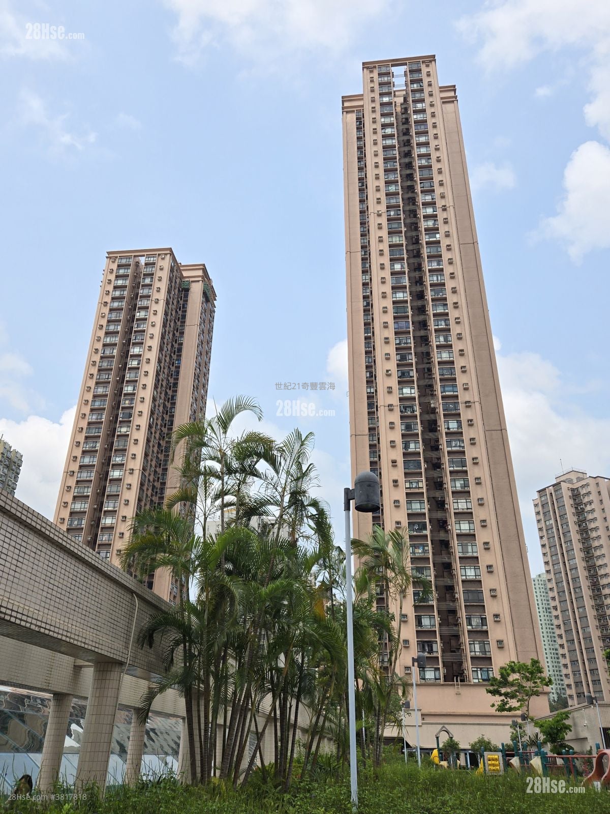 Sunshine City Rental 3 Bedrooms , 1 Bathroom 519 ft²