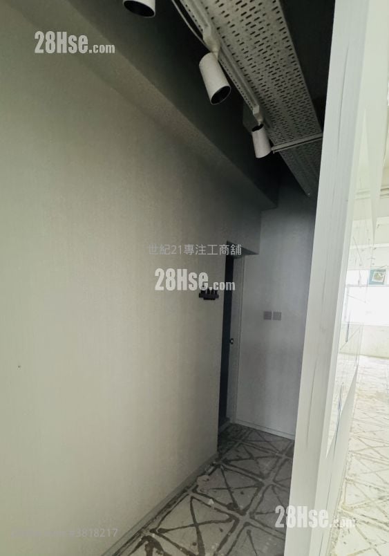 環亞中心 租盤 1 房 , 2 廁所 2,000 平方呎