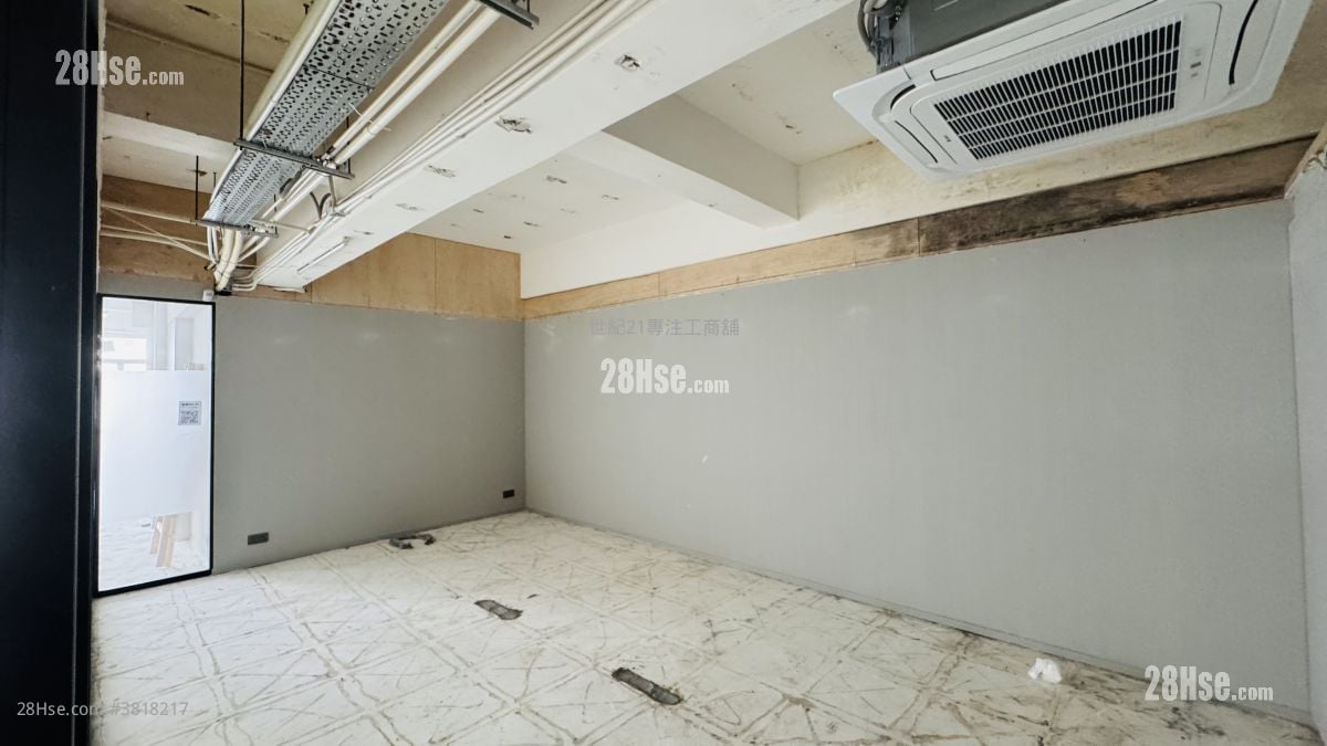 環亞中心 租盤 1 房 , 2 廁所 2,000 平方呎