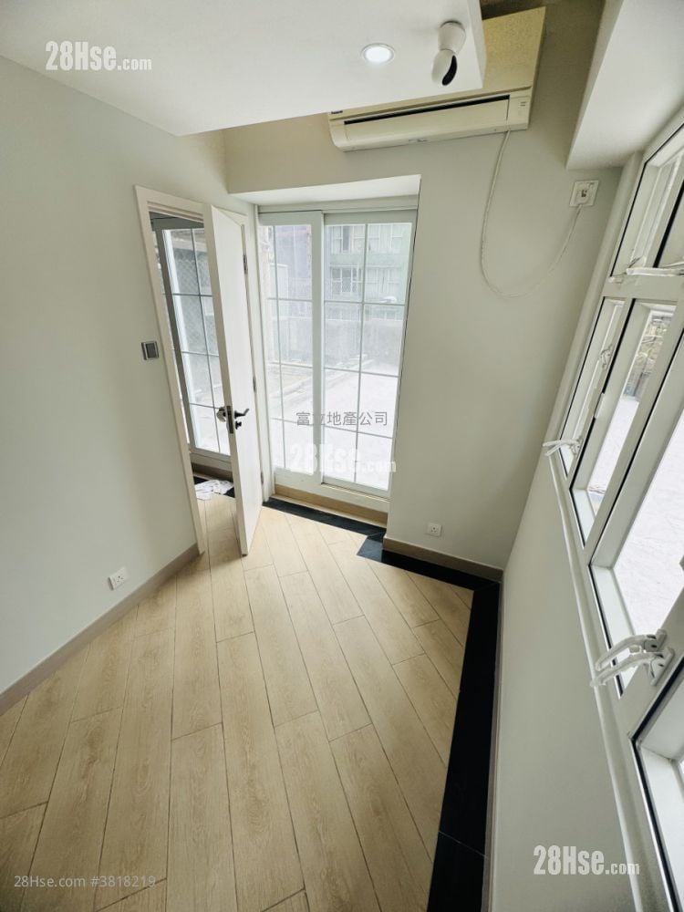 昌茂大厦 租盘 2 房 , 1 浴室 356 平方尺