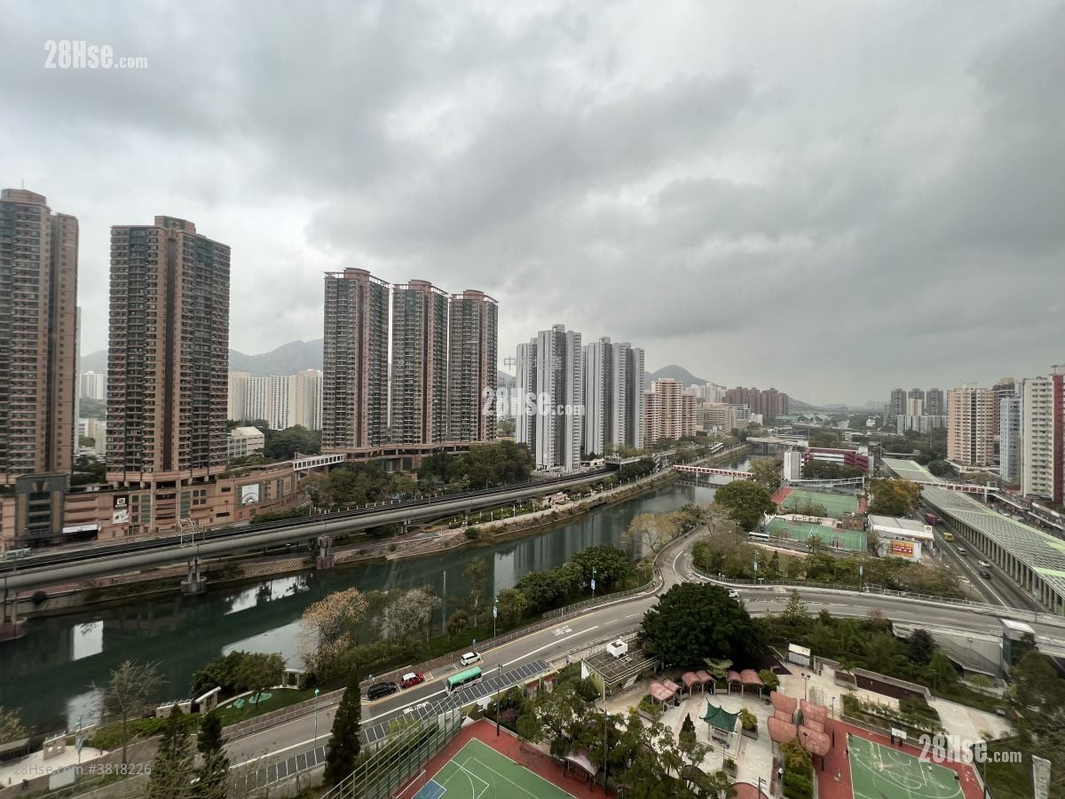 View: Parkview Court Sell 2 Bedrooms 478 ft²