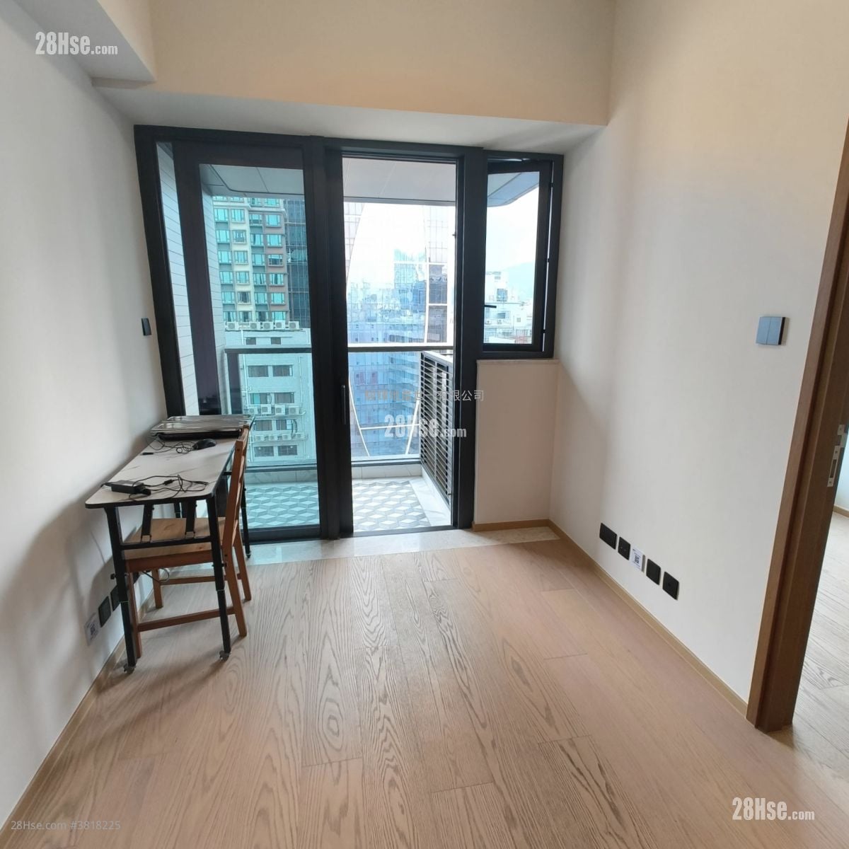 Topside Residence Rental 1 Bedroom , 1 Bathroom 270 ft²