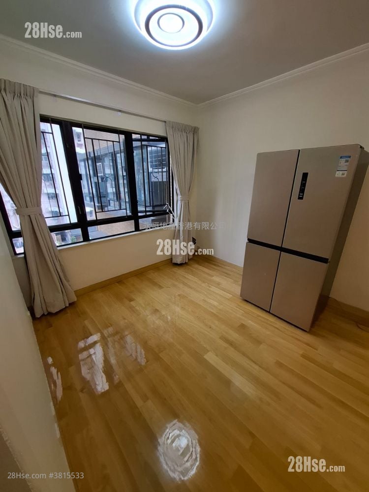 Roca Centre Rental 3 Bedrooms , 1 Bathroom