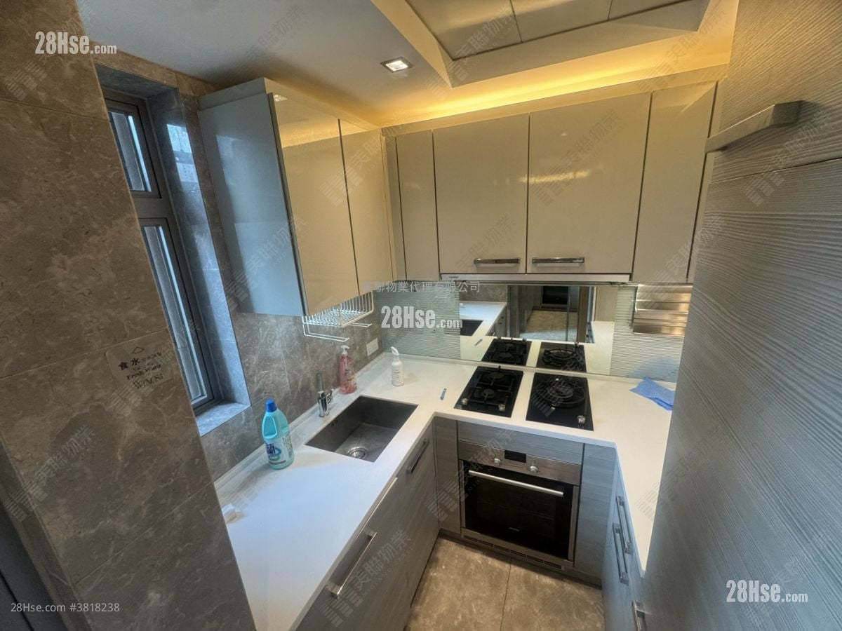 厨房: 天晋 售盘 3 房 709 平方尺